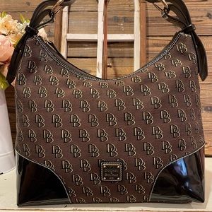 Dooney & Bourke NIkki Shadow Signature Monogram Canvas XL Shoulder Bag NWOT